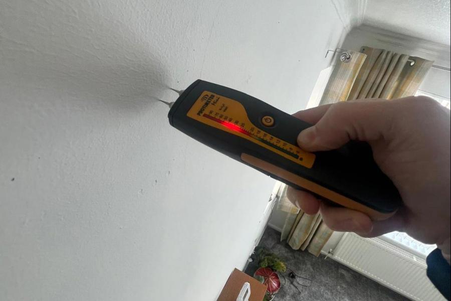 What are the Main Risks of Ignoring Damp in your Home